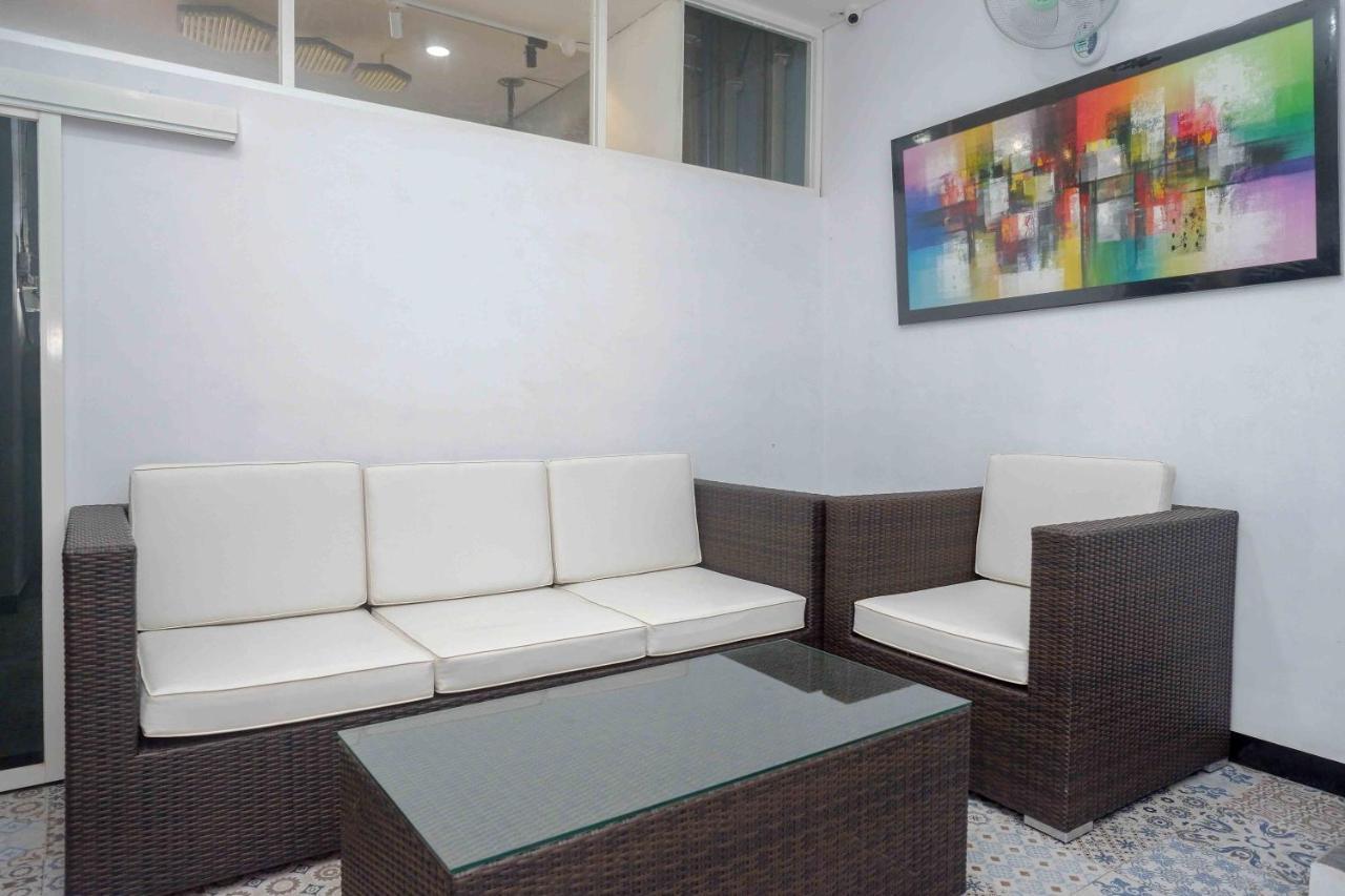 Reddoorz Plus Near Patung Kuda Undip Jatingaleh Dış mekan fotoğraf