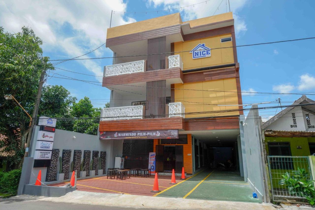 Reddoorz Plus Near Patung Kuda Undip Jatingaleh Dış mekan fotoğraf