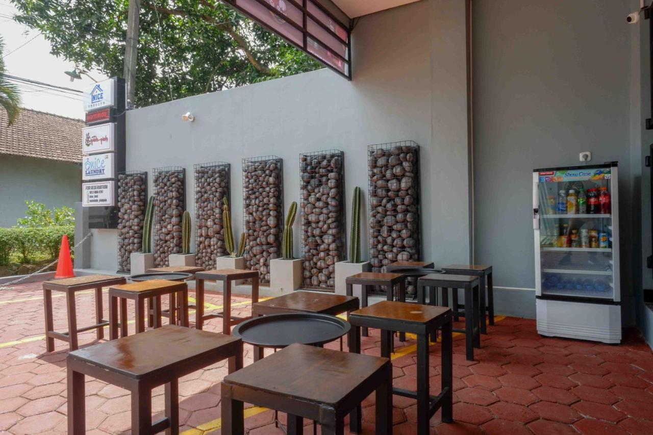 Reddoorz Plus Near Patung Kuda Undip Jatingaleh Dış mekan fotoğraf