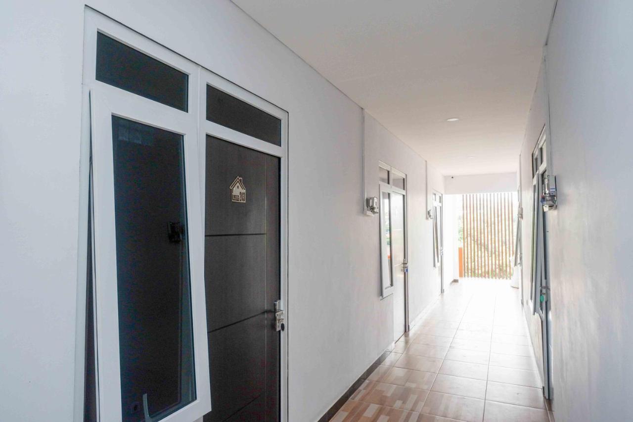 Reddoorz Plus Near Patung Kuda Undip Jatingaleh Dış mekan fotoğraf