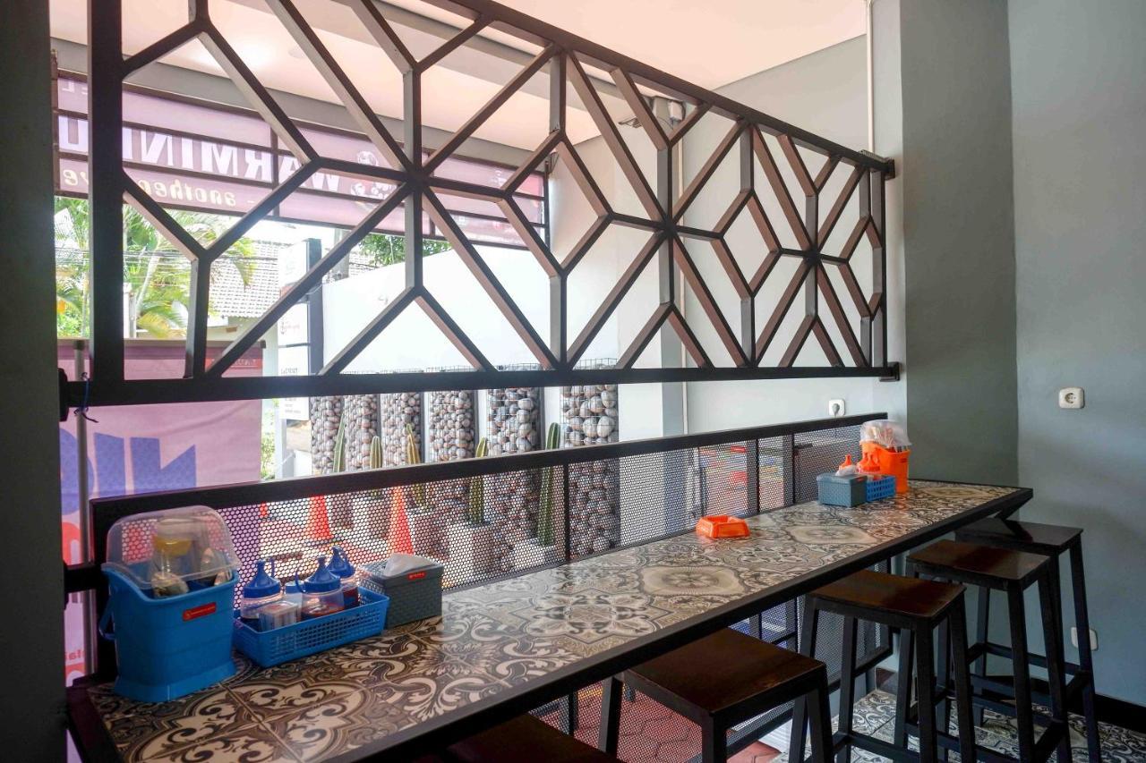 Reddoorz Plus Near Patung Kuda Undip Jatingaleh Dış mekan fotoğraf