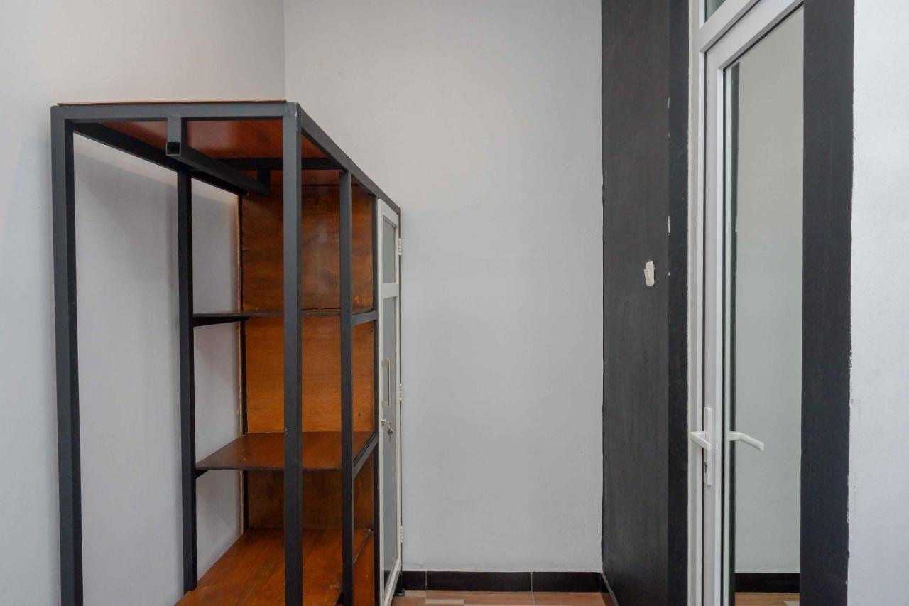 Reddoorz Plus Near Patung Kuda Undip Jatingaleh Dış mekan fotoğraf